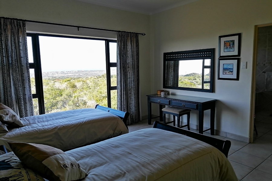 4 Bedroom Property for Sale in Stilbaai Wes Western Cape
